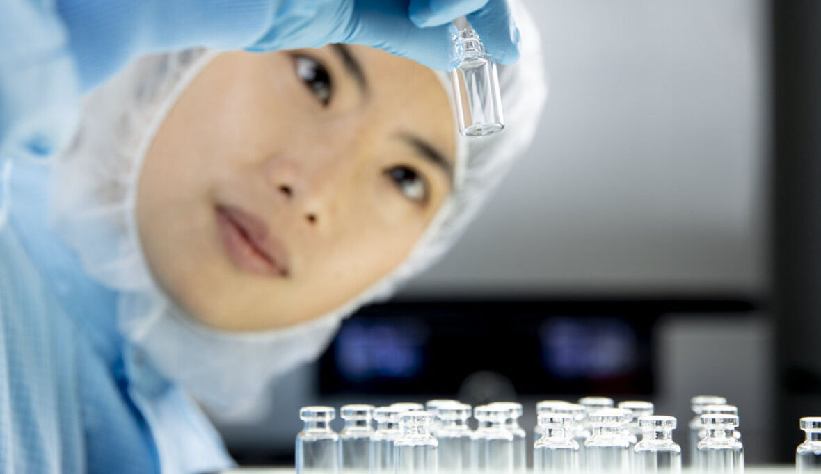 Pilotprojekt: SCHOTT elektrifiziert die Pharmaglasproduktion