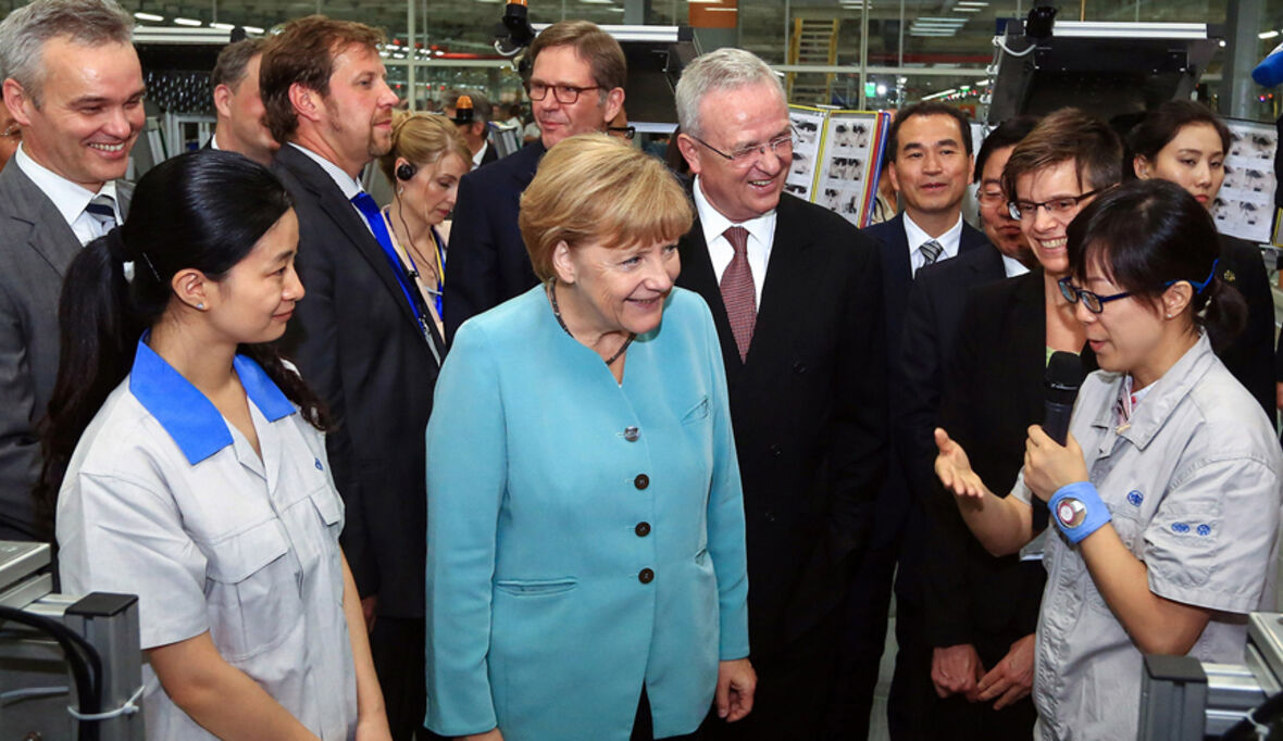 Merkel besucht VW-Produktion in China