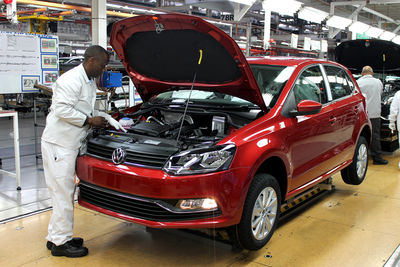 Volkswagen produziert am Standort Uitenhage bei Port Elizabeth mit 4.100 Mitarbeitern jährlich rund 550.000 Fahrrzeuge.