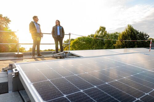 Vonovia bestückt 30.000 Dächer mit Photovoltaik-Anlagen