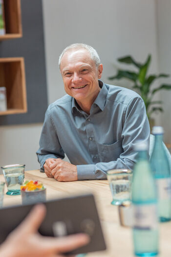 Lothar Hartmann, Leiter des Nachhaltigkeits- und Qualitätsmanagements der memo AG. 