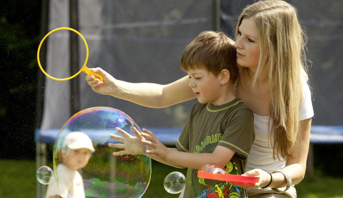 Denken und Schenken: Warum Geben im Kopf beginnt