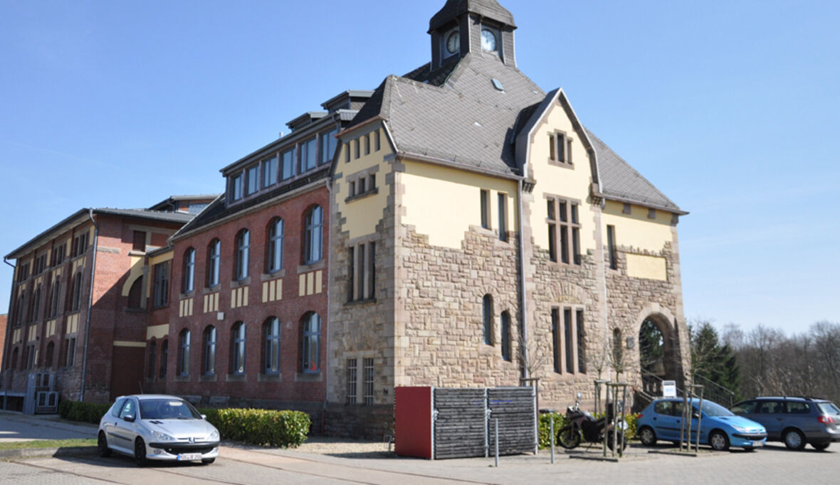 Praxis statt Paragrafendschungel