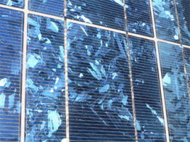 Polykristalline Silizium-Solarzellen in Photovoltaik-Modul, Foto: Georg Slickers, Wikipedia
