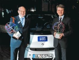 Ralf Blauth (l.) und Prof. Herbert Kohler bei der Preisverleihung, Foto: Evonik