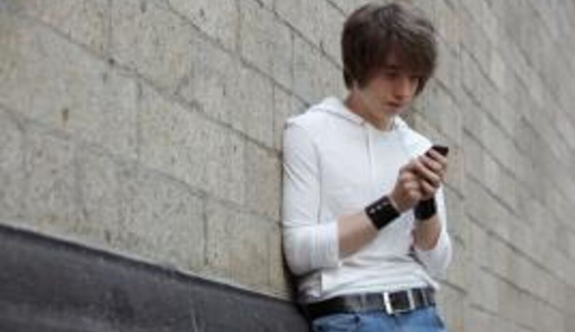 Nummer gegen Kummer Studie 2010: Mehr Jungen trauen sich