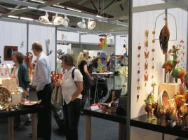 Ausstellerrekord und Besucherzahlen zeigen: Faire Produkte sind im Trend. Fotos (2): Sonja Scheferling