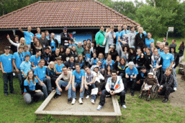 50 Jugendliche im Think Big Sommercamp 2011 in der Jugendherberge Mölln. Foto: o2 Deutschland